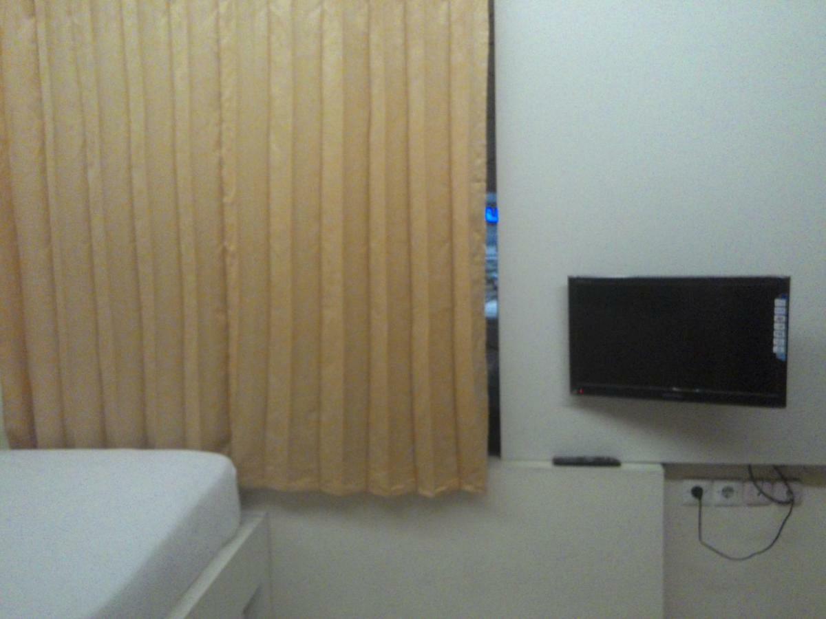 Kantos Guest House Jakarta Buitenkant foto