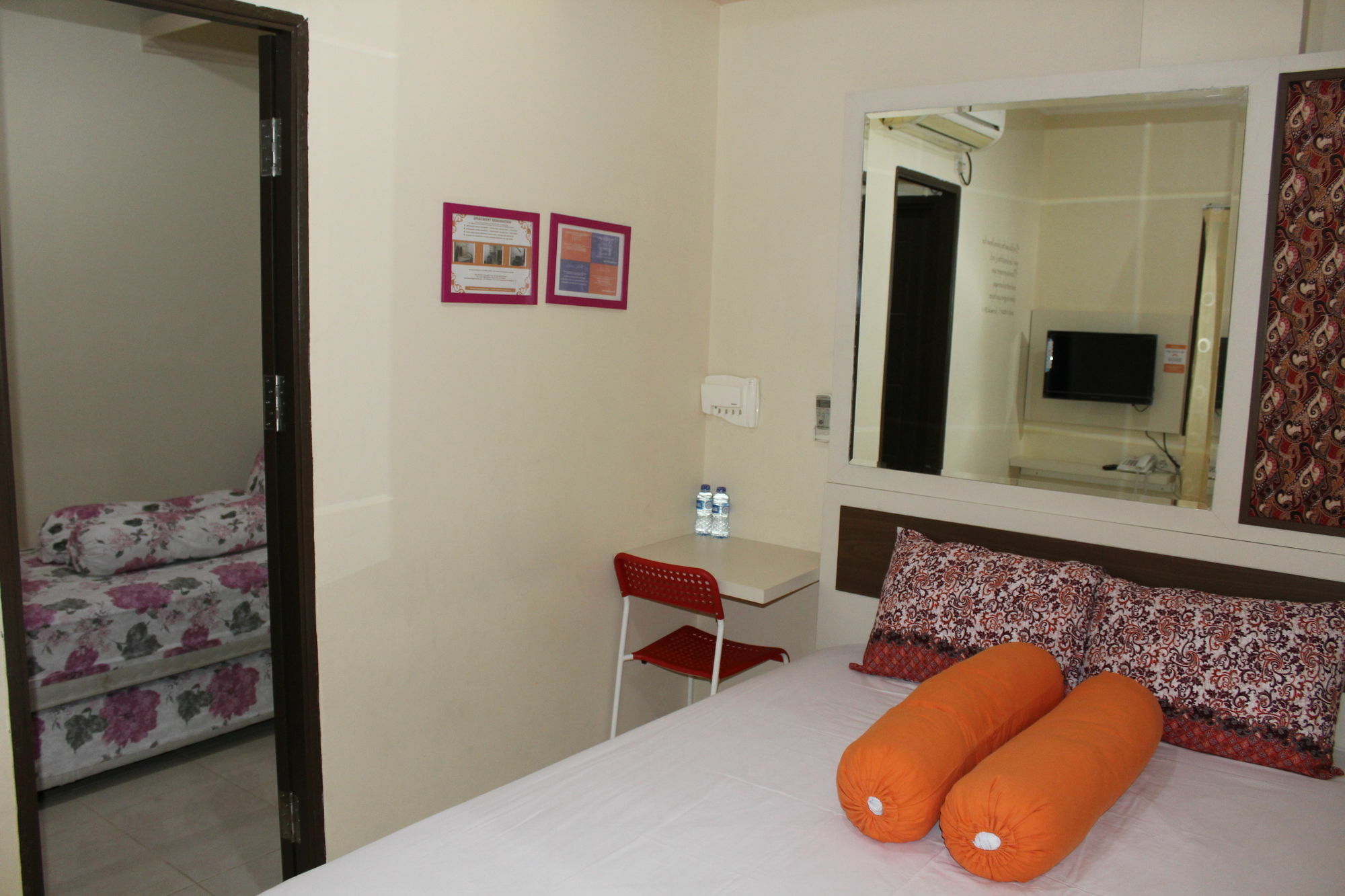 Kantos Guest House Jakarta Buitenkant foto